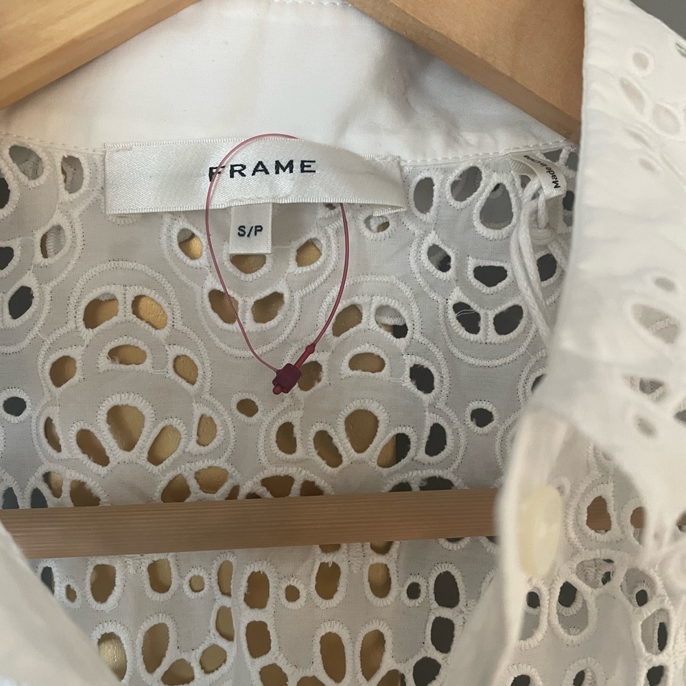 FRAME Eyelet Lace Short-Sleeve Button-Up Blouse – White, Size S NWOT - Picture 5 of 6